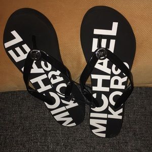 NWOT Michael Kors flip flops